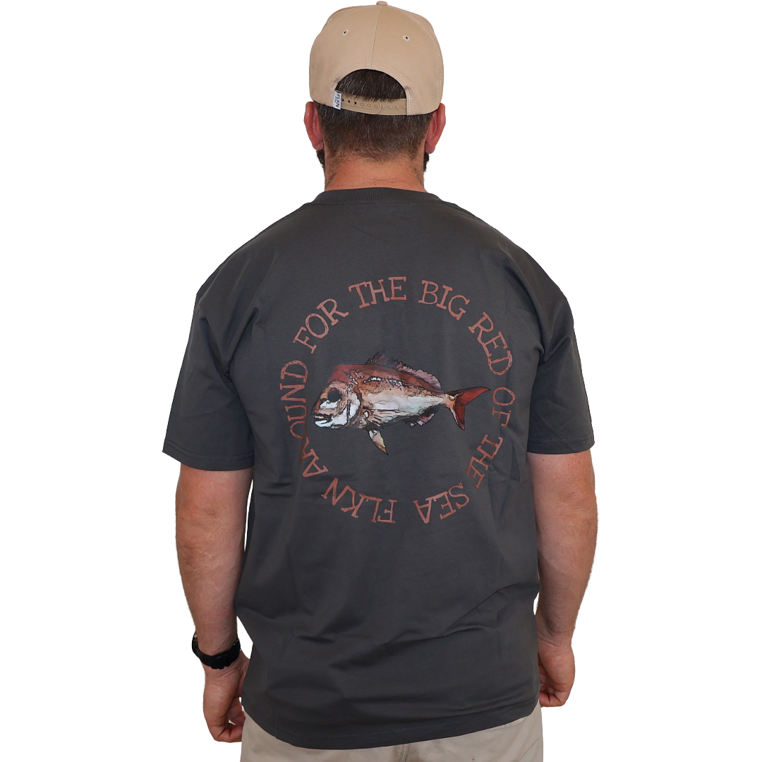 THE BIG RED OF THE SEA TEE- CHARCOAL