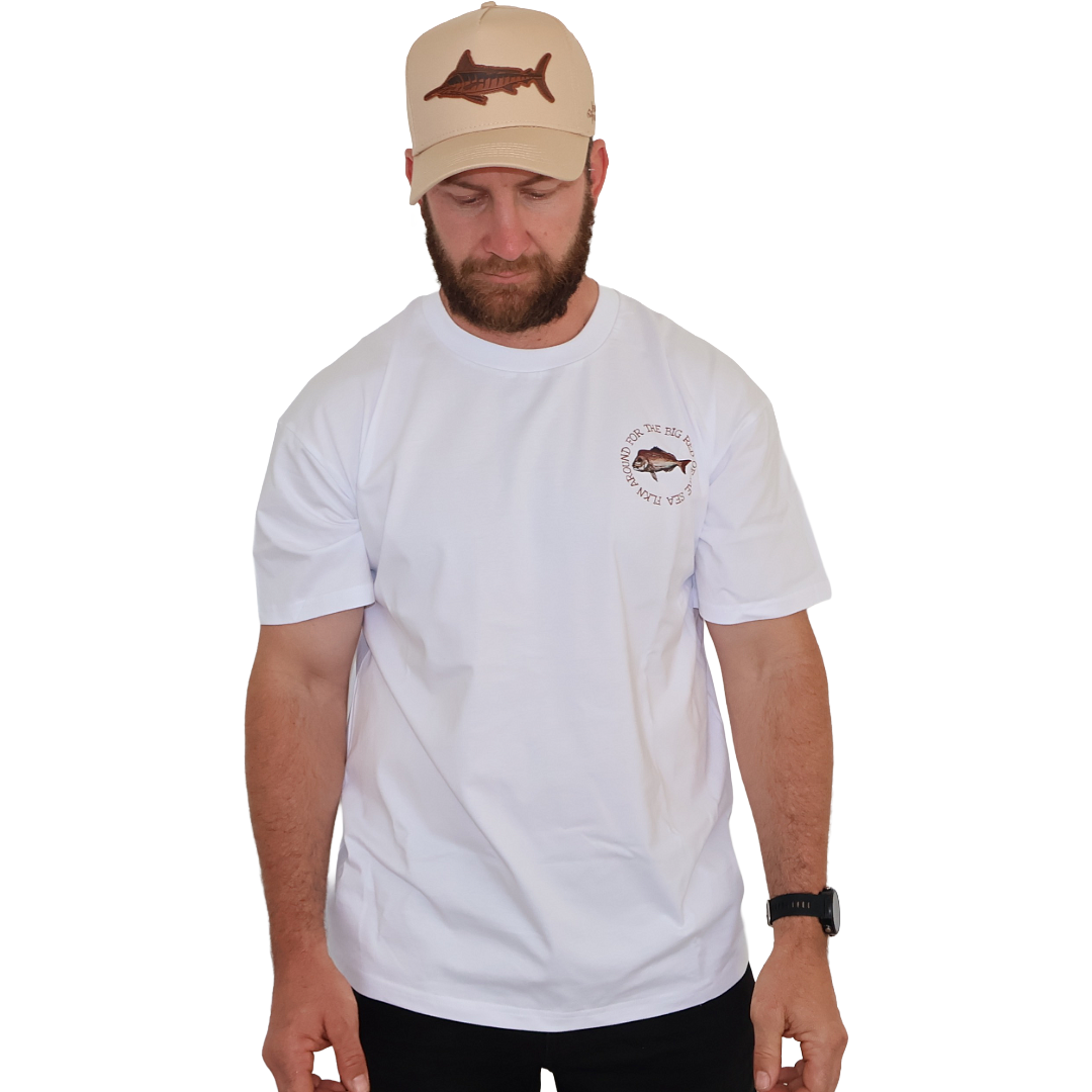 THE BIG RED OF THE SEA TEE- WHITE